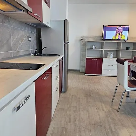 Prestige & Piscina Interioara Incalzita Parking דירה