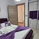 Prestige & Piscina Interioara Incalzita Parking *