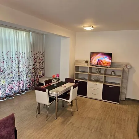 Apartment Prestige & Piscina Interioara Incalzita Parking Navodari